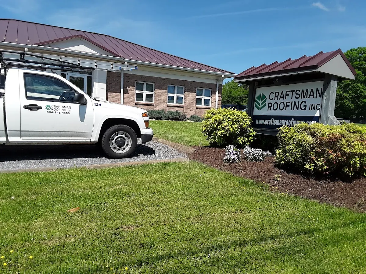 Quality Roof Replacement by experienced craftsmen in Country Walk